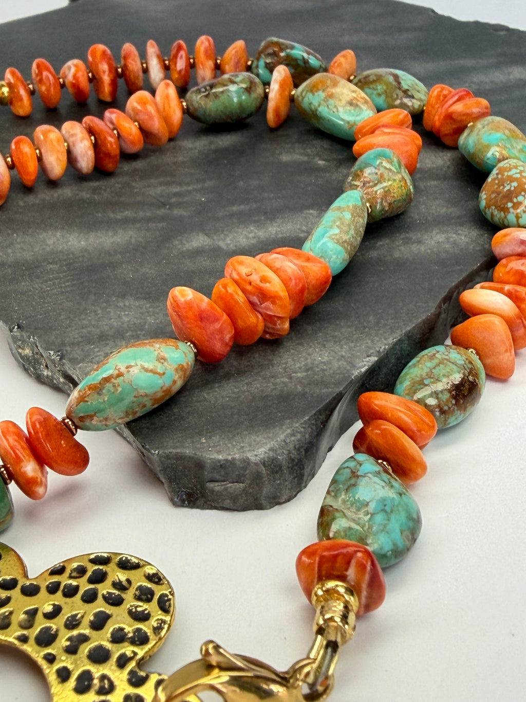Kingman Turquoise & Spiny Oyster Necklace