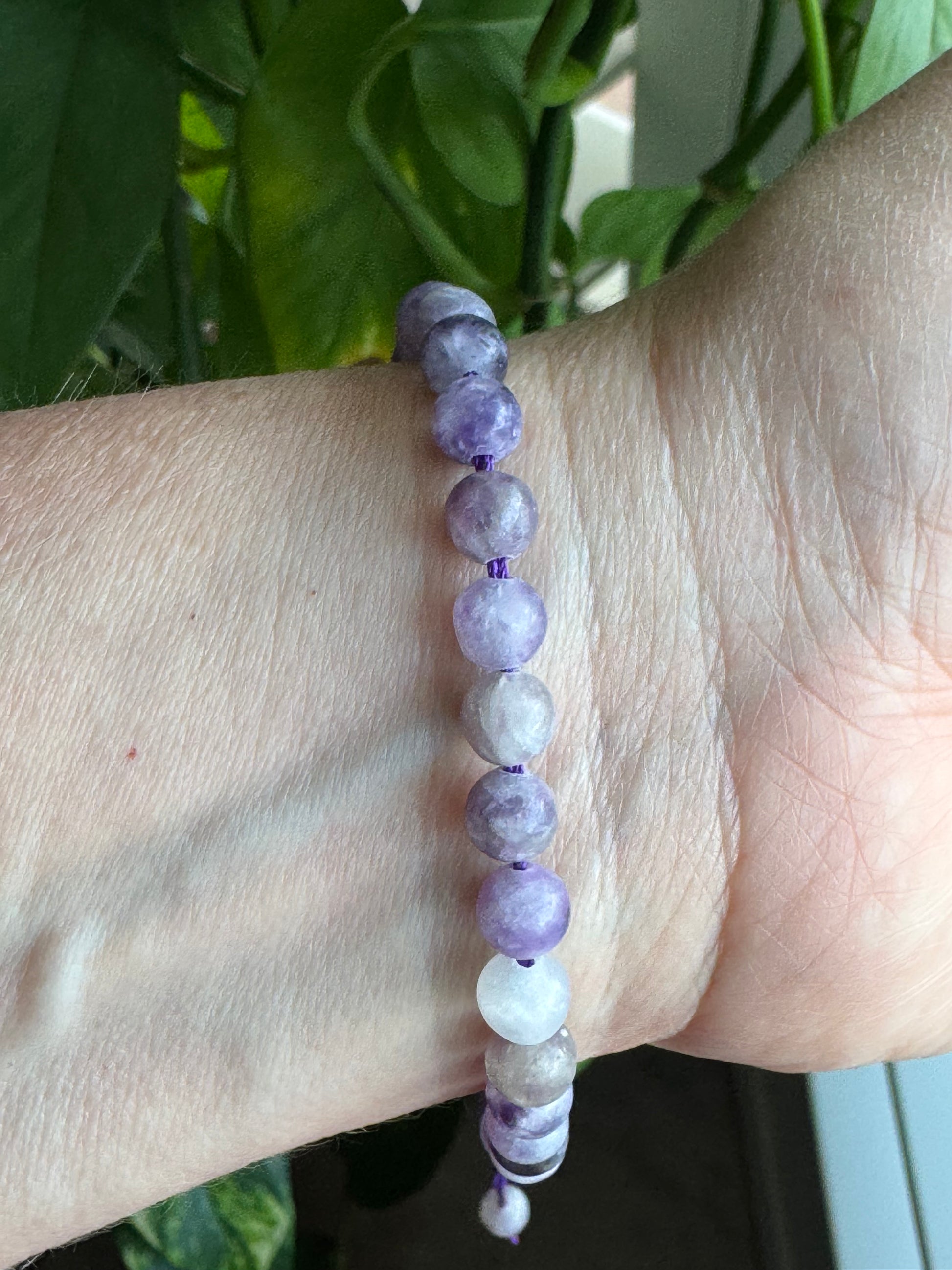 Lepidolite Adjustable Bracelet – 6mm Beads