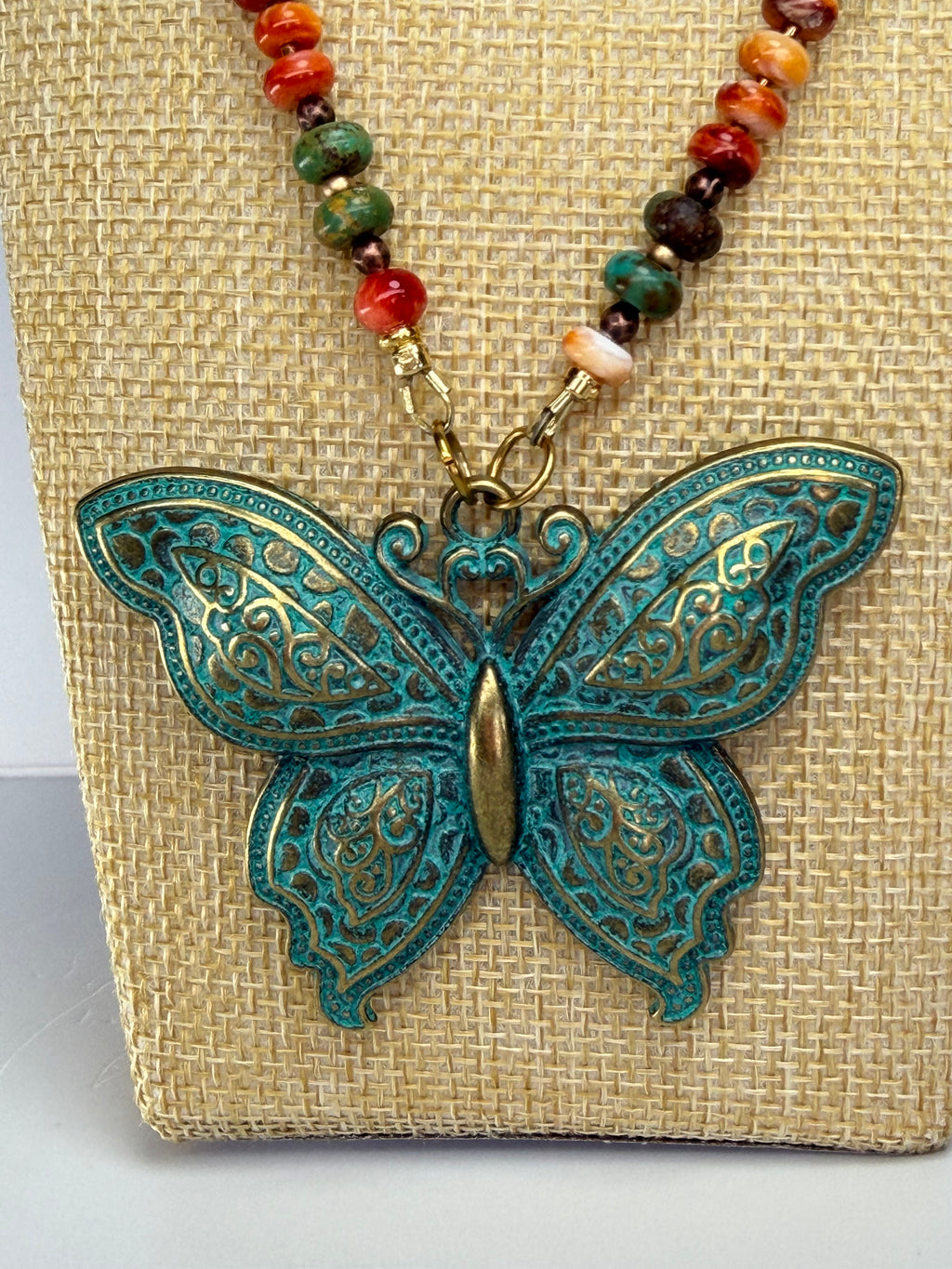 Kingman Turquoise & Spiny Oyster Necklace