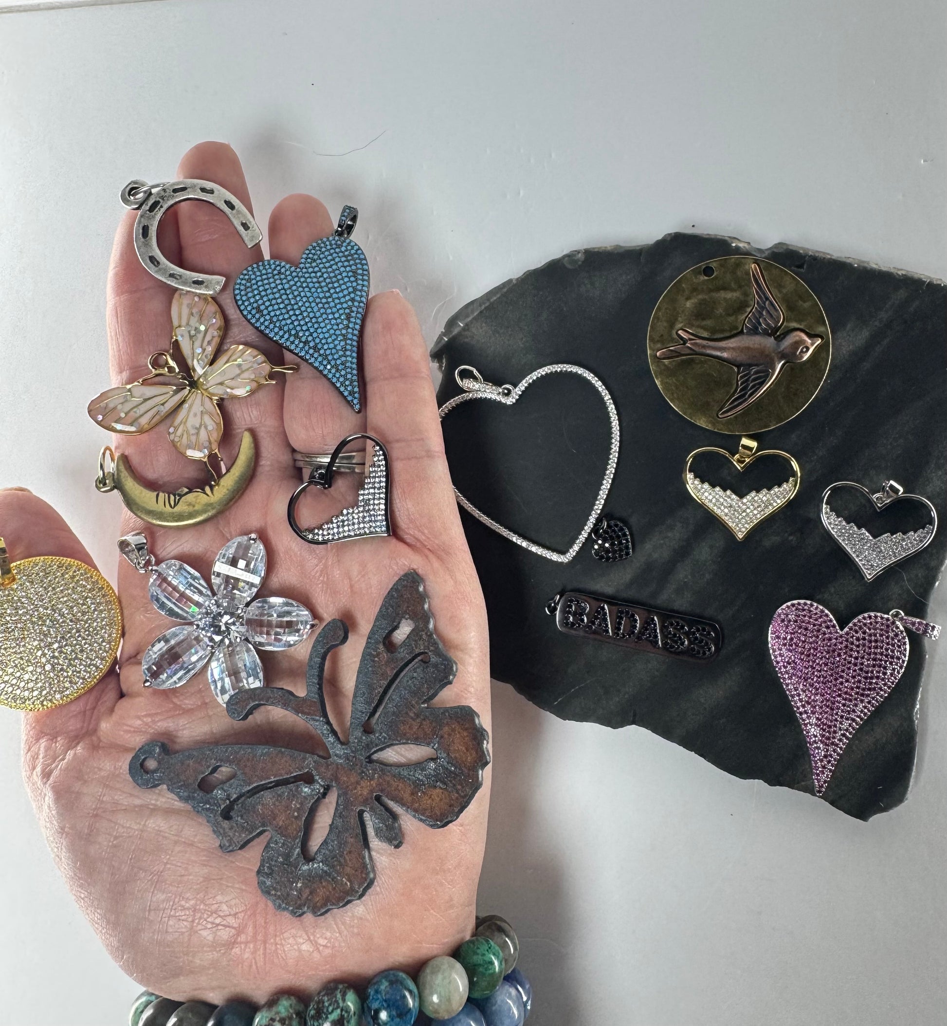 Mix 4 - Pendants and Charms