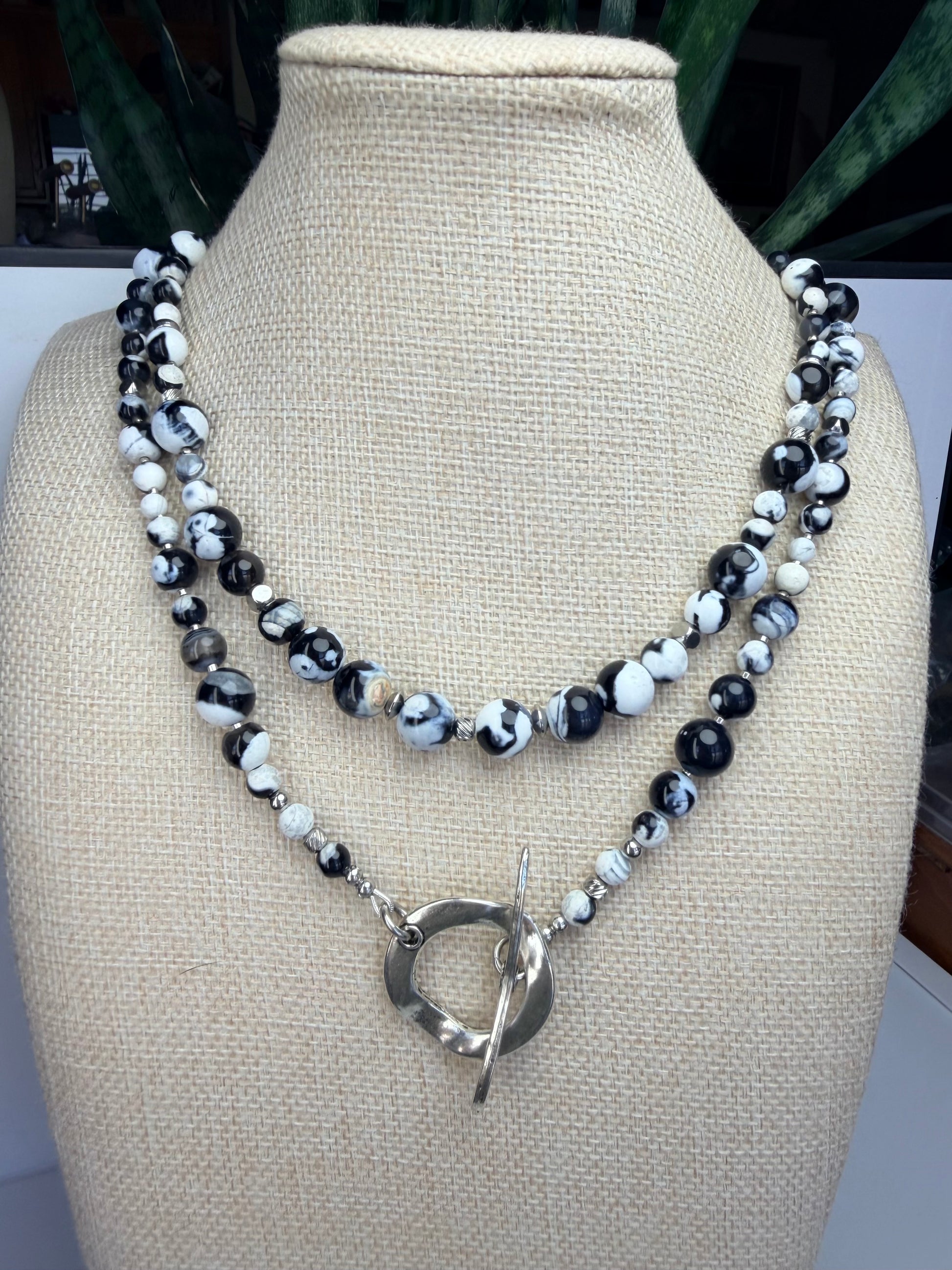 Midnight Current - Wrap Necklace
