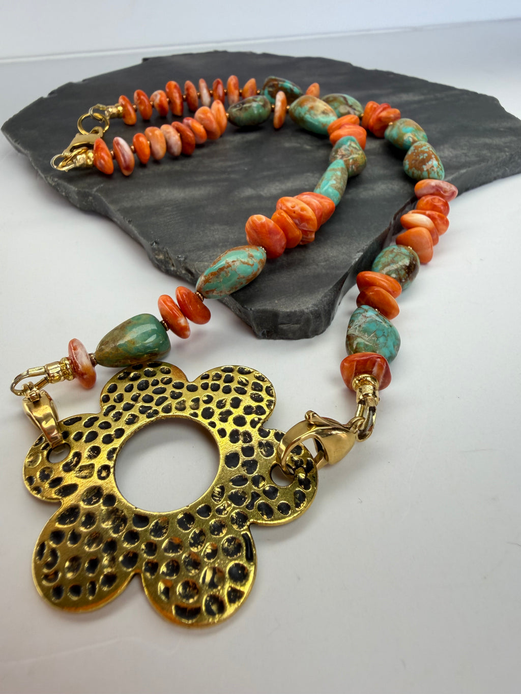 Kingman Turquoise & Spiny Oyster Necklace