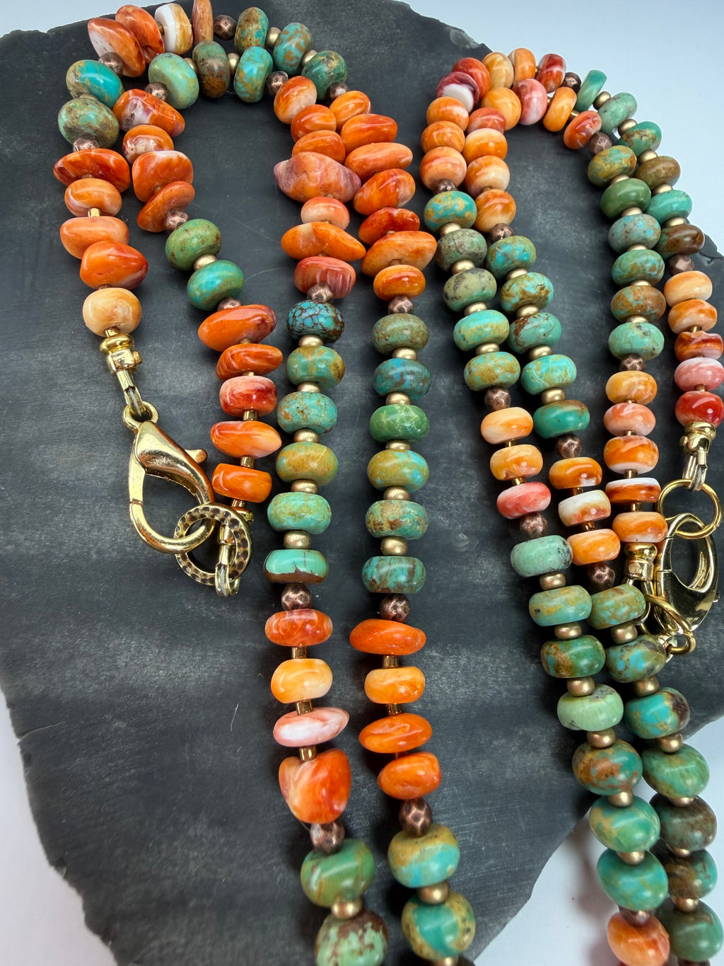 Kingman Turquoise & Spiny Oyster Necklace