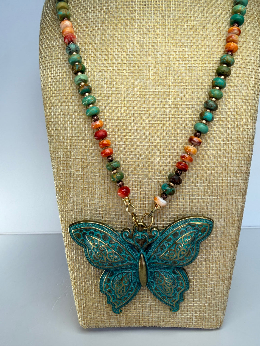 Kingman Turquoise & Spiny Oyster Necklace