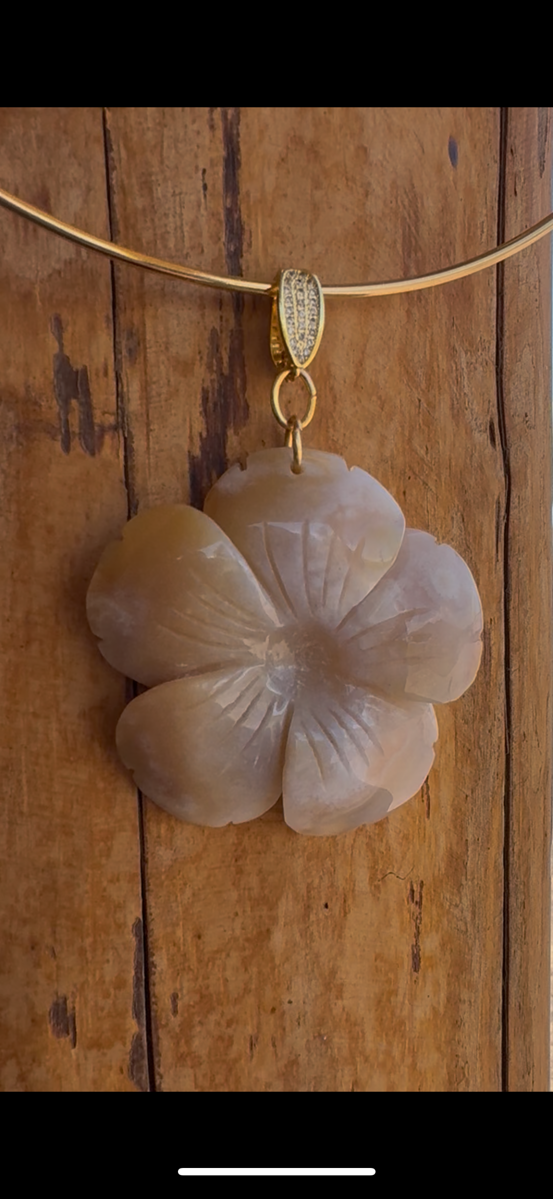 Flower Agate Pendant on Gold-Plated Choker Cuff