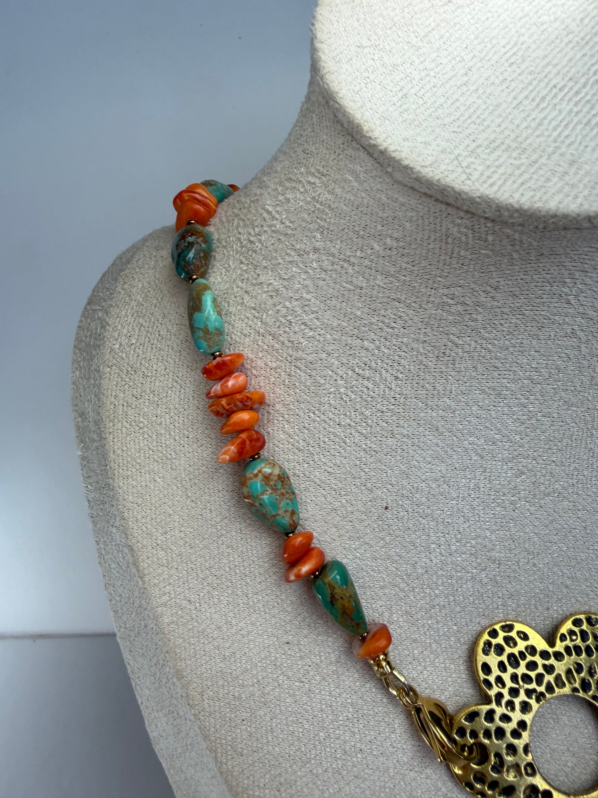 Kingman Turquoise & Spiny Oyster Necklace