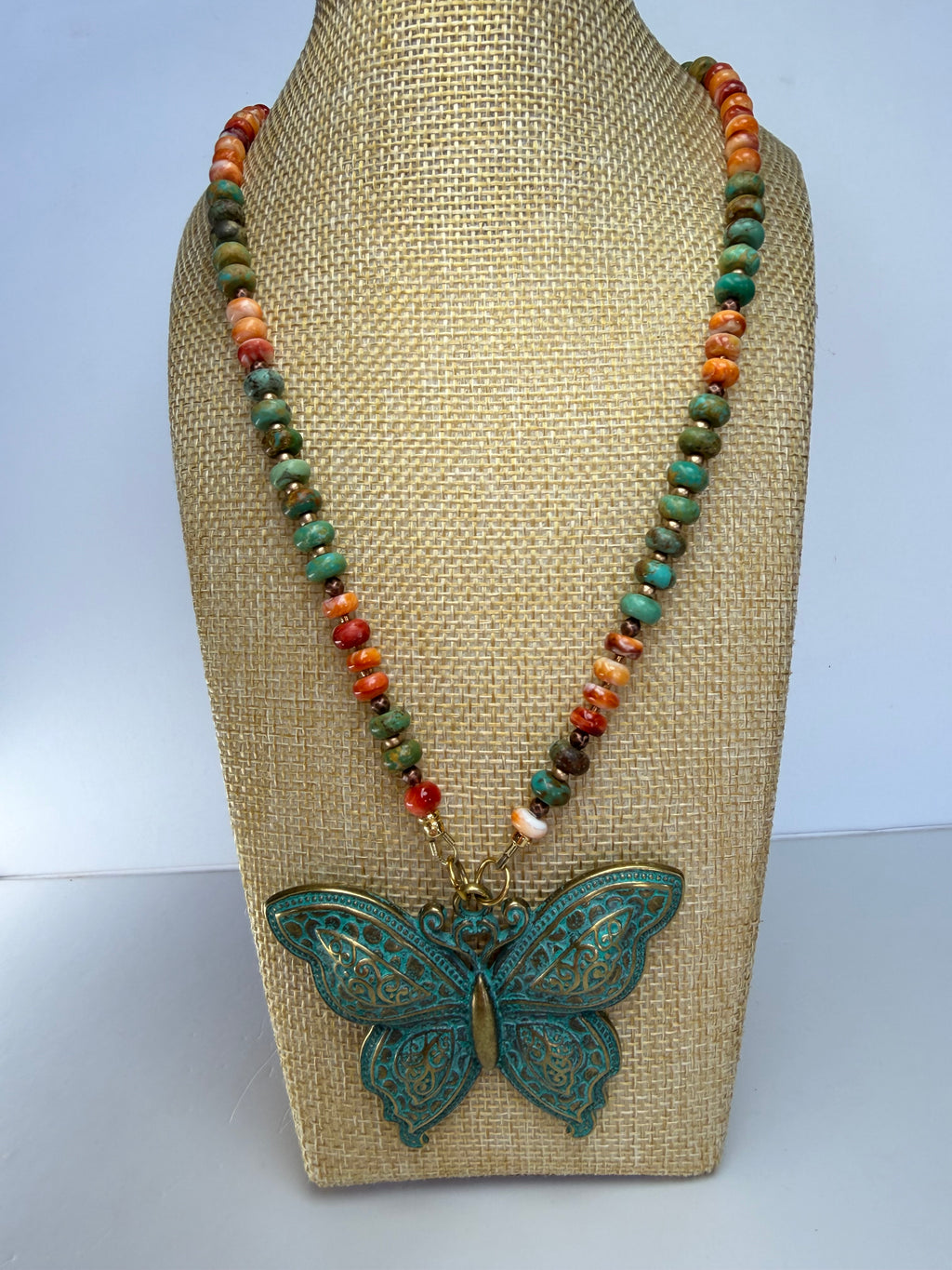 Kingman Turquoise & Spiny Oyster Necklace