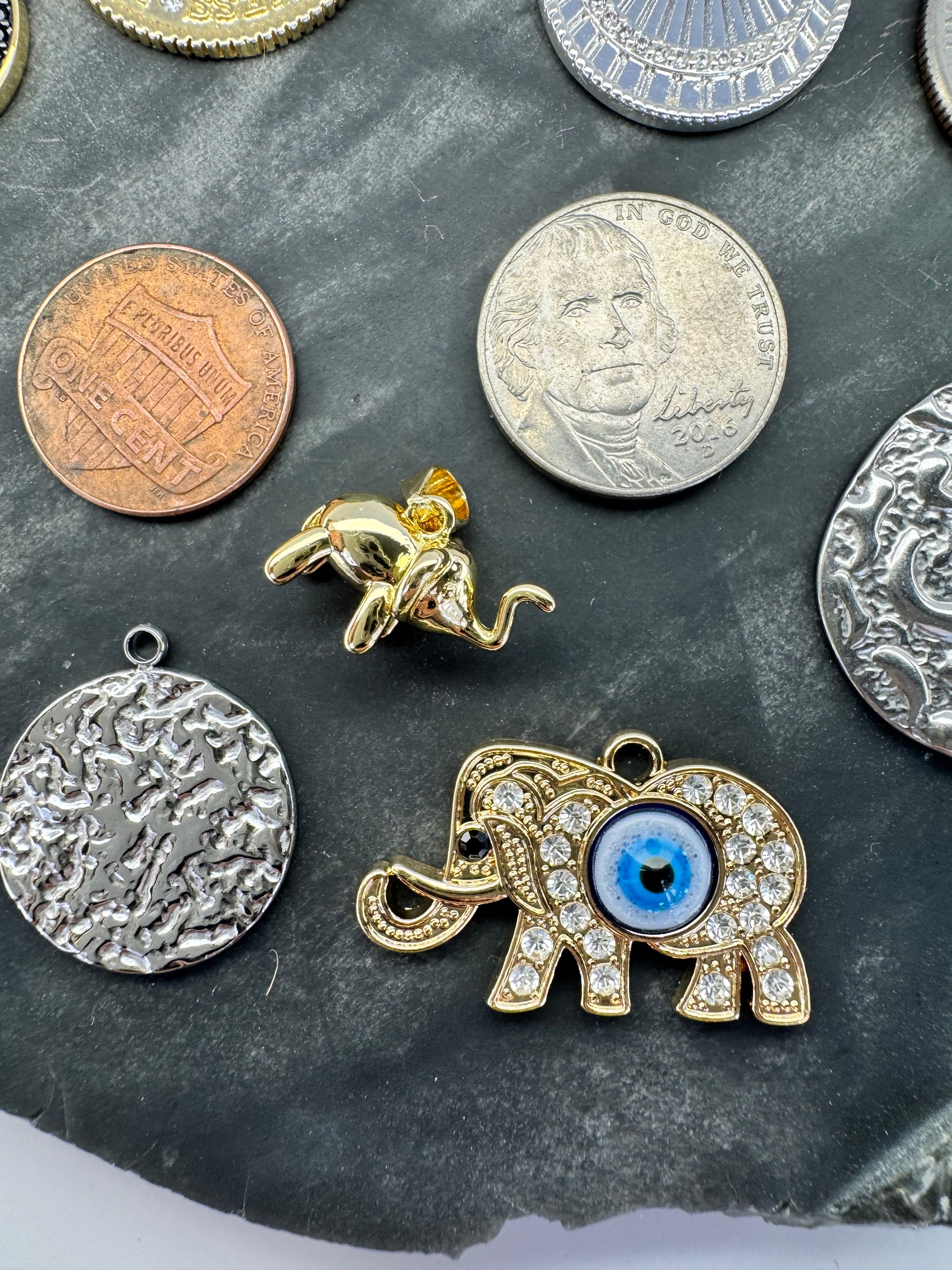 $6 - $10 Charms - Mixed Charm Drop