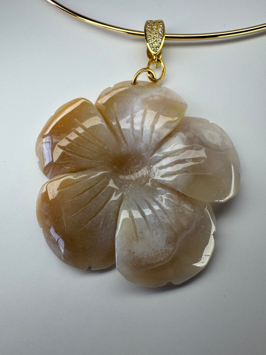 Flower Agate Pendant on Gold-Plated Choker Cuff