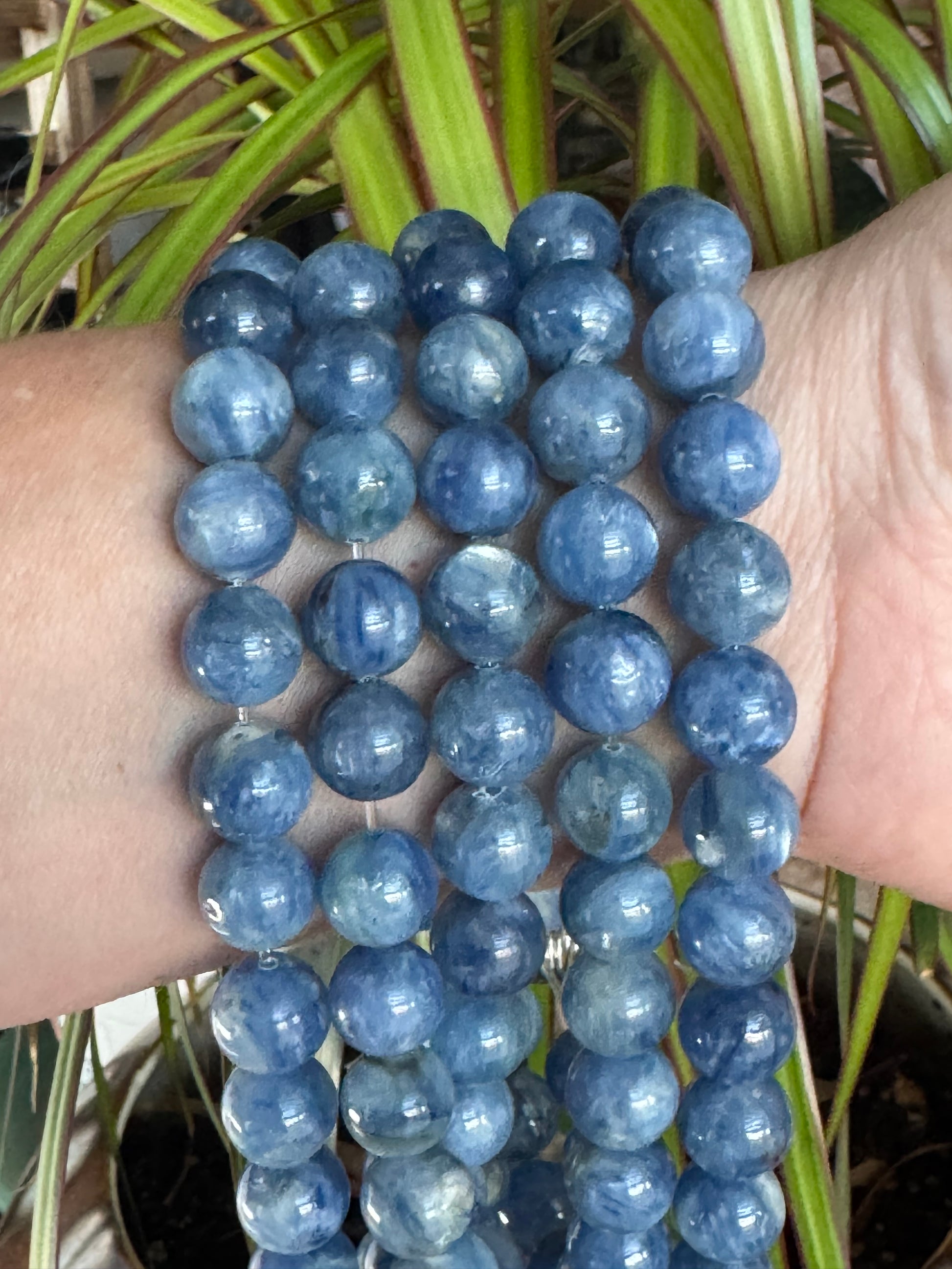 High-Grade Natural Kyanite (Nepal)