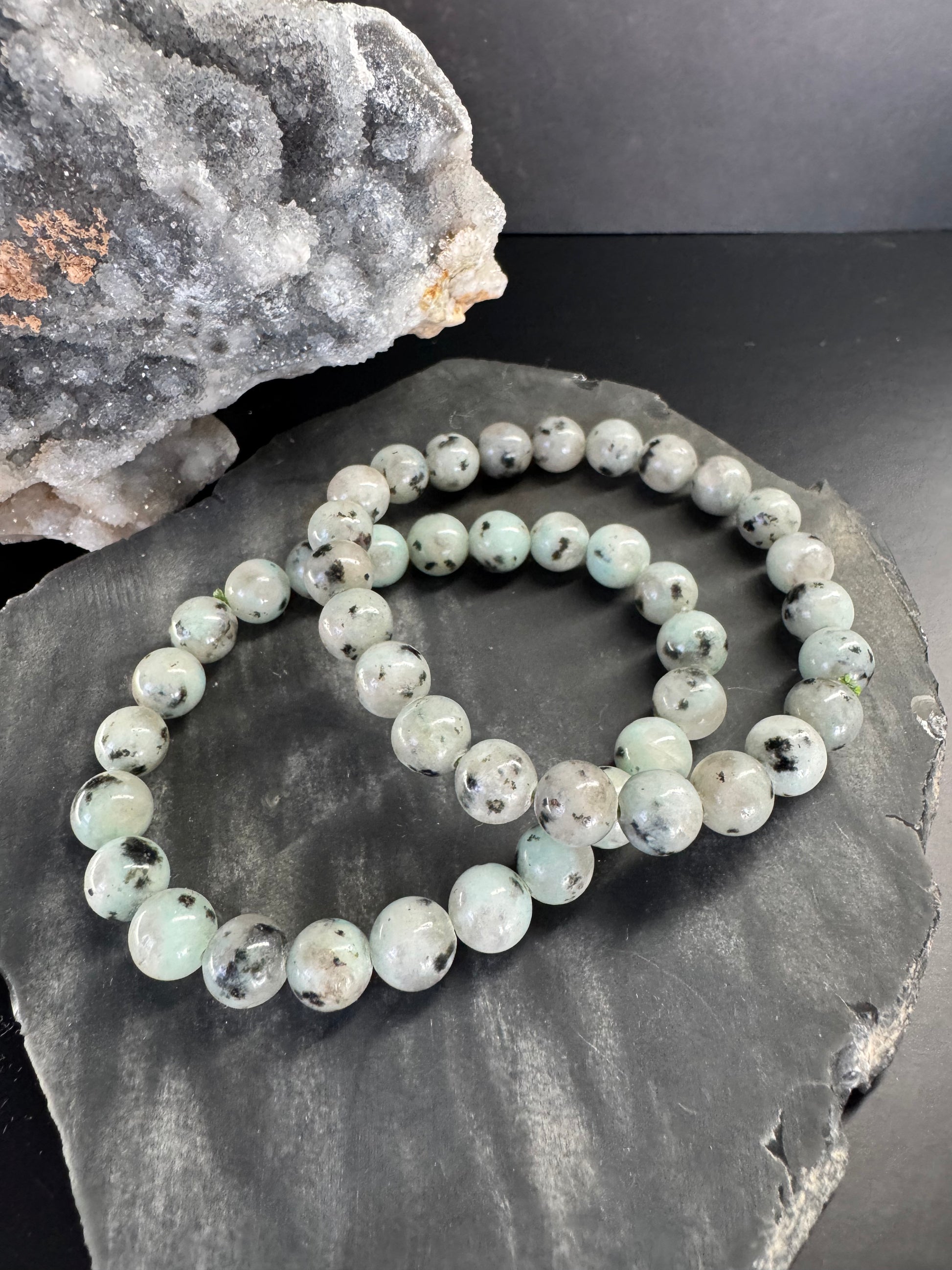 Sesame Kiwi Jasper
