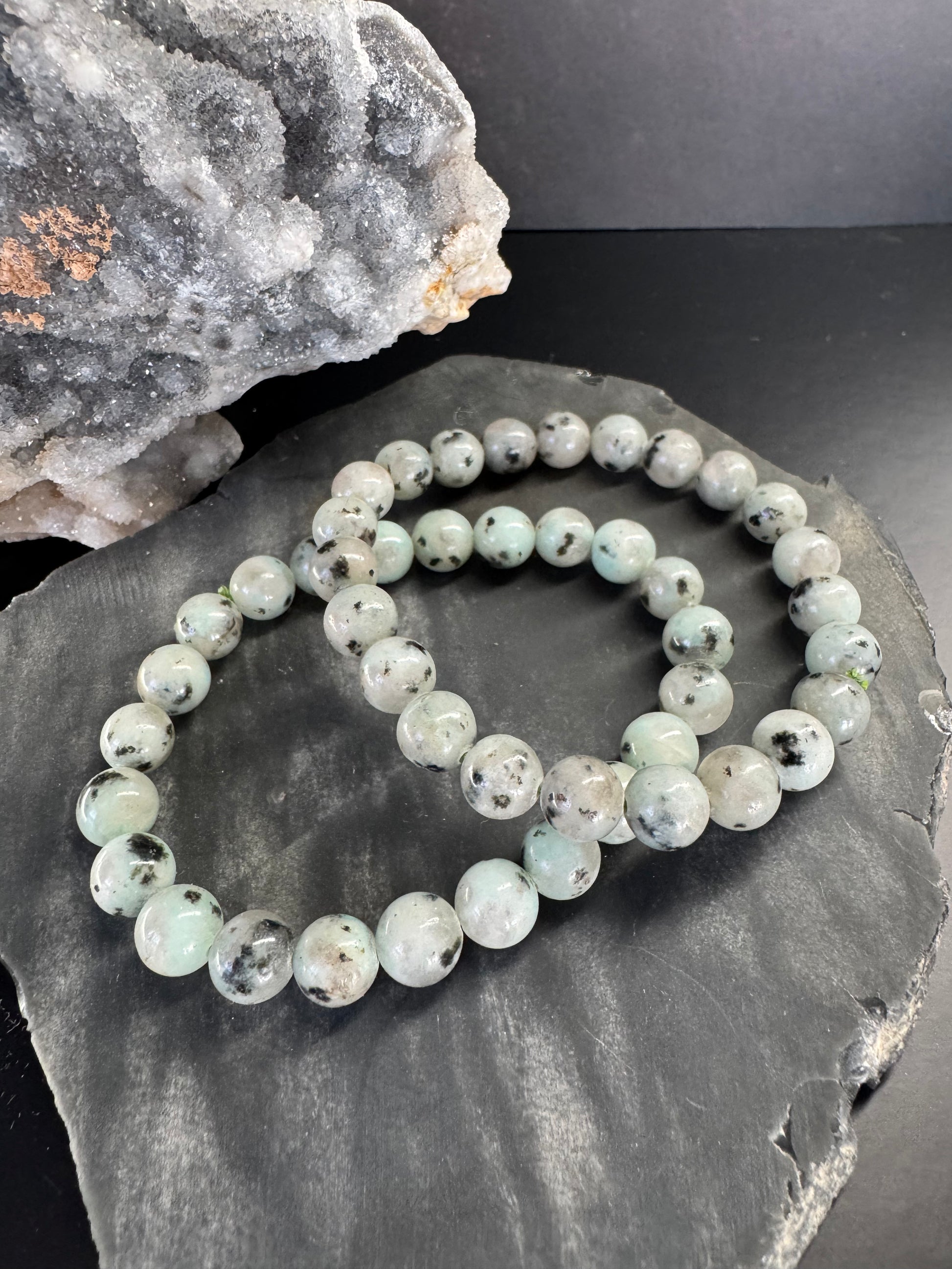 Sesame Kiwi Jasper