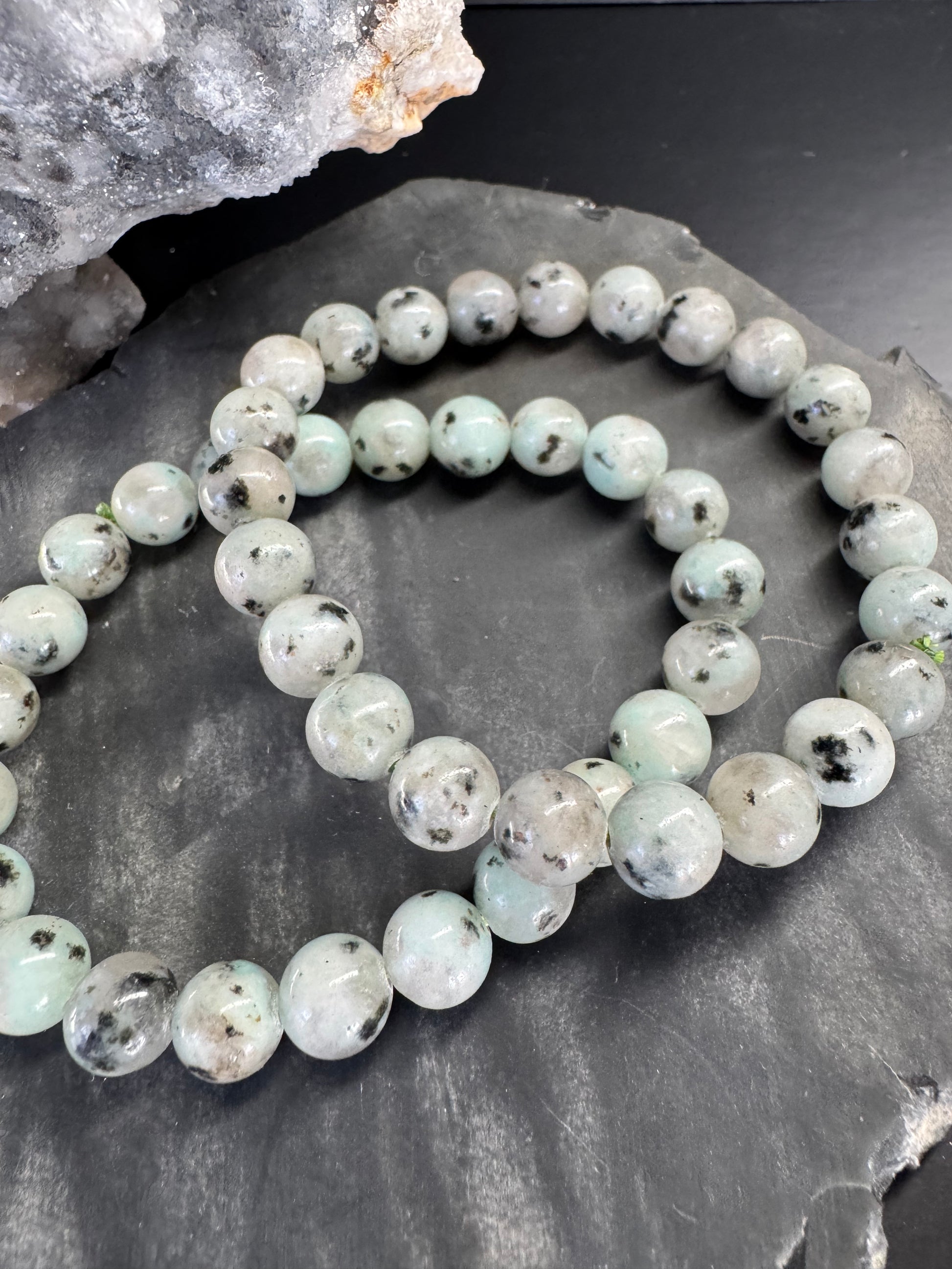 Sesame Kiwi Jasper