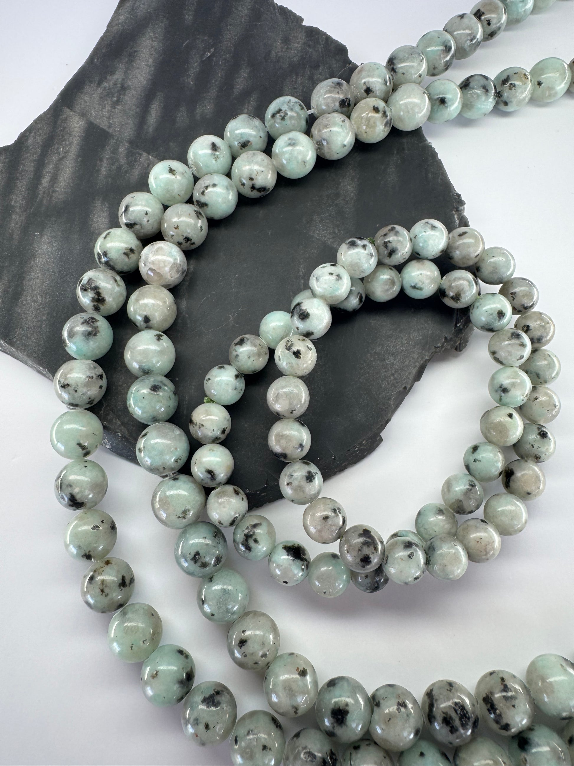 Sesame Kiwi Jasper