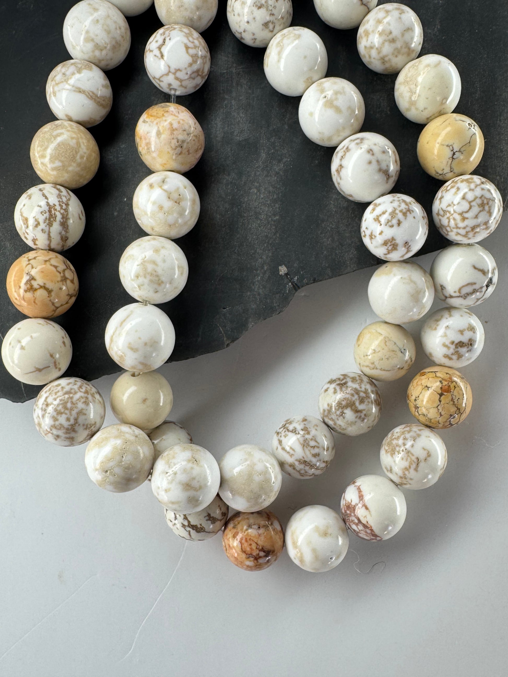 Natural Rustic Howlite